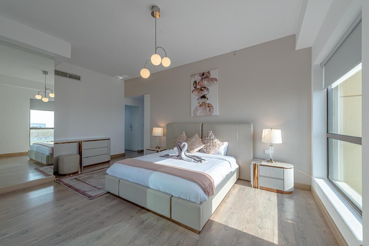 Marco Polo - Marvelous & Luxurious Apt With Dubai Eye & Sea View Apartment Luaran gambar